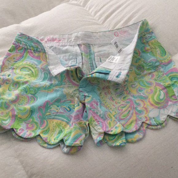 Lilly Pulitzer Pants - Lilly Pulitzer Buttercup shorts Lilly Pulitzer Pants - Lilly Pulitzer Buttercup shorts